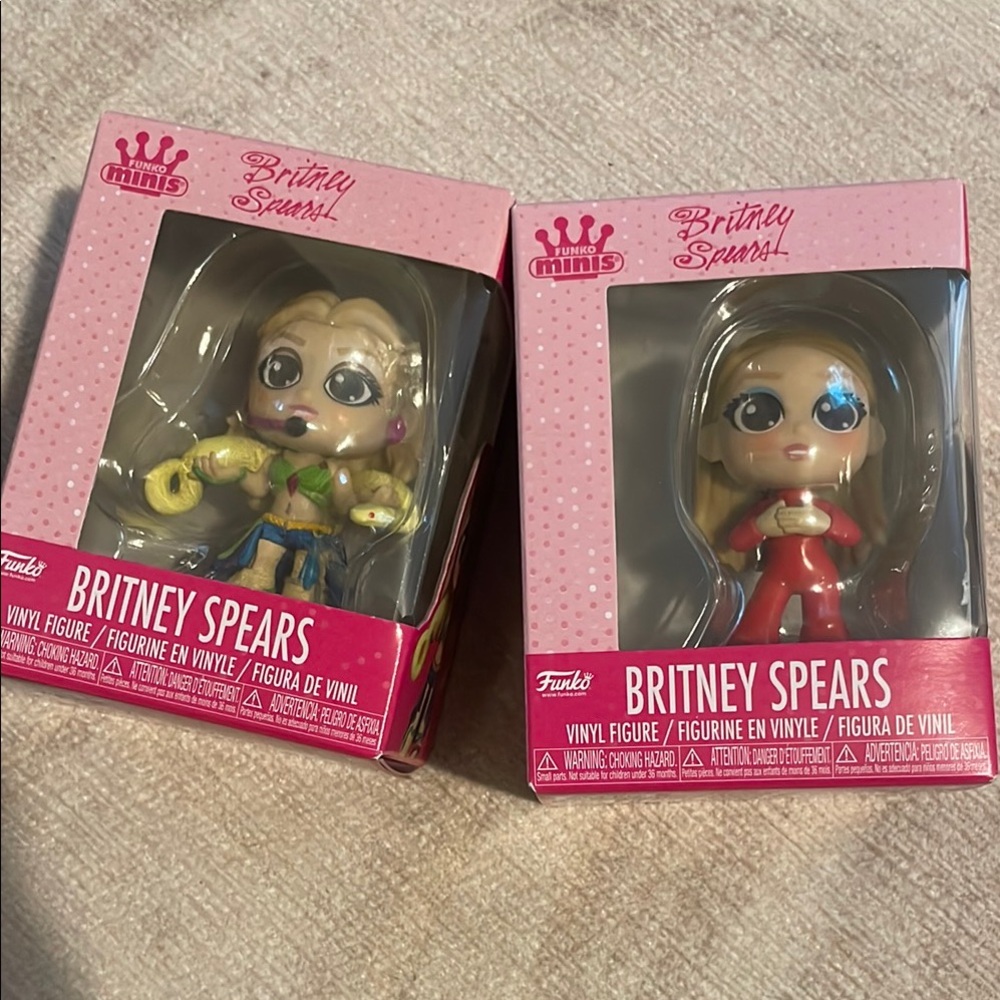 POP MINI BRITNEY VINYL FIGURES